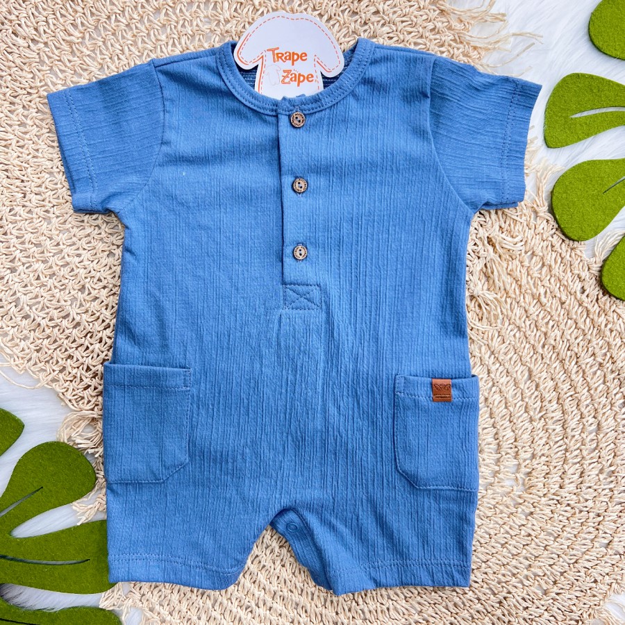 Macacão Curto Anarruga com Botões e Bolsos - Azul Jeans